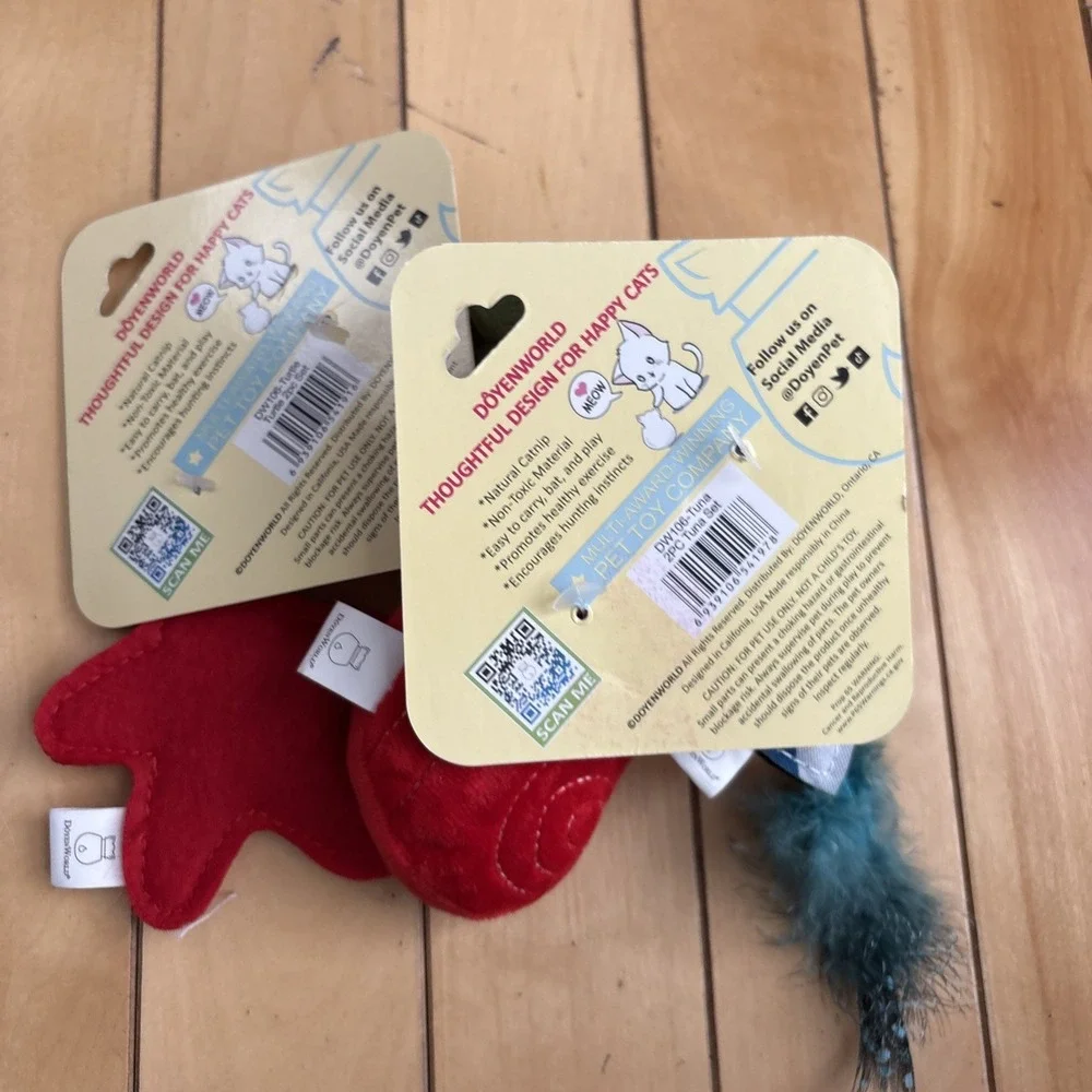 Doyen World Interactive Cat Toy Lot of 2 with Catnip - Turtle Set, Tuna Set NEW